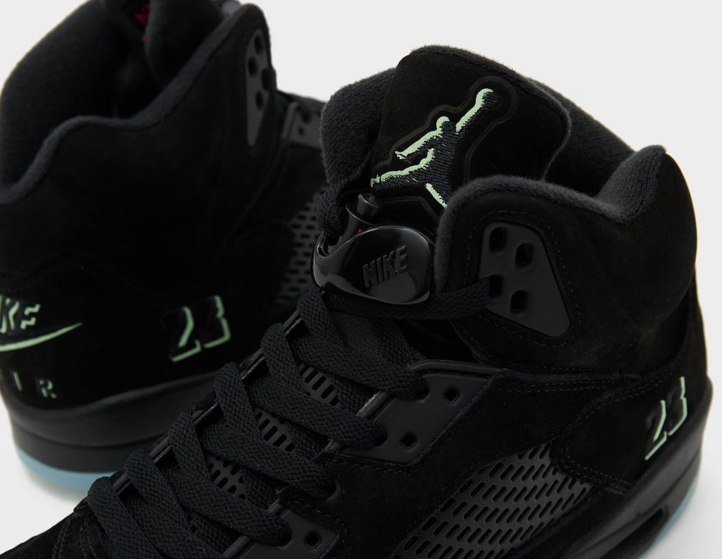 Air Jordan 5 "Halloween"